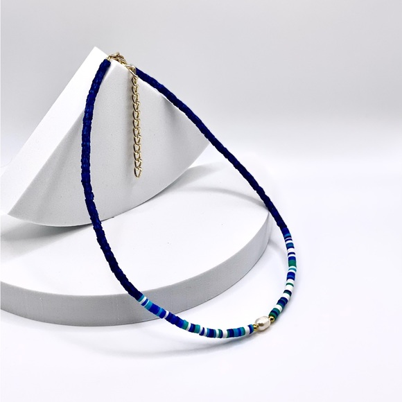 NEW….. Heishi Beaded with Genuine Freshwater Pearl Necklace - Picture 1 of 12